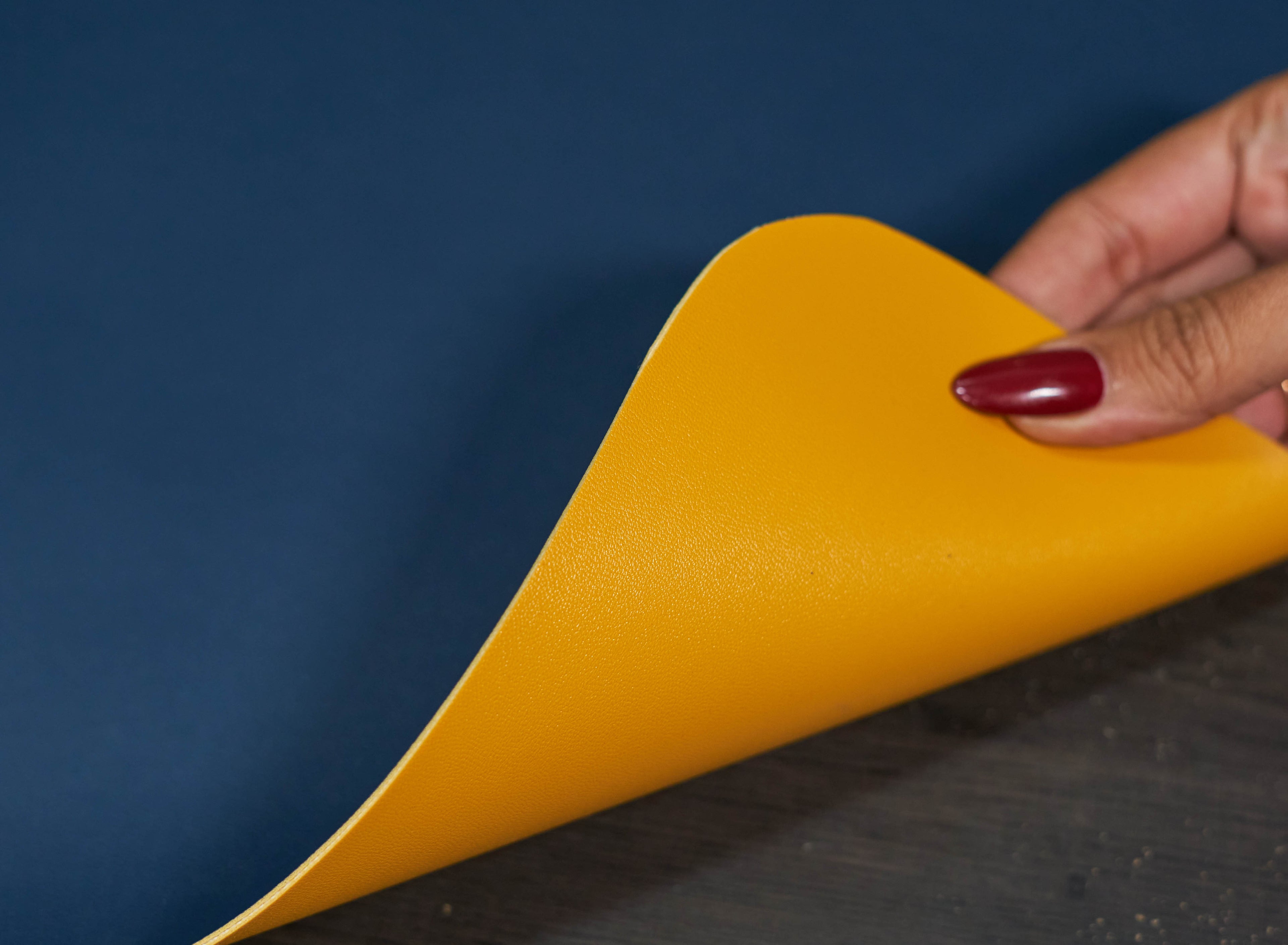 Dual-Sided Mouse Pad